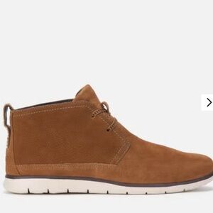 Mens UGG size 10.5 UGG Men's Freamon Waterproof Chukka Boots - Chestnut